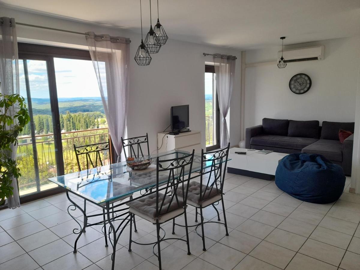 Appartement Belle Vue - Centre Ville Medievale غوردون أون كيرسي المظهر الخارجي الصورة
